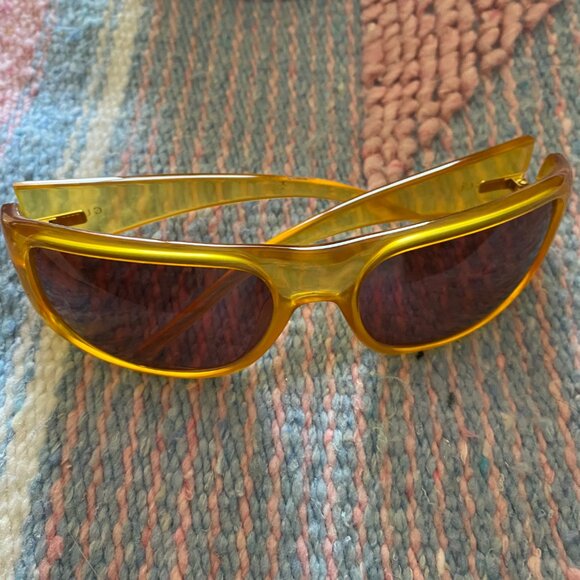 Authentic Women's Versace Italy w/coa. No scratches.
